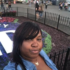 Meet your Posher, Charmaine